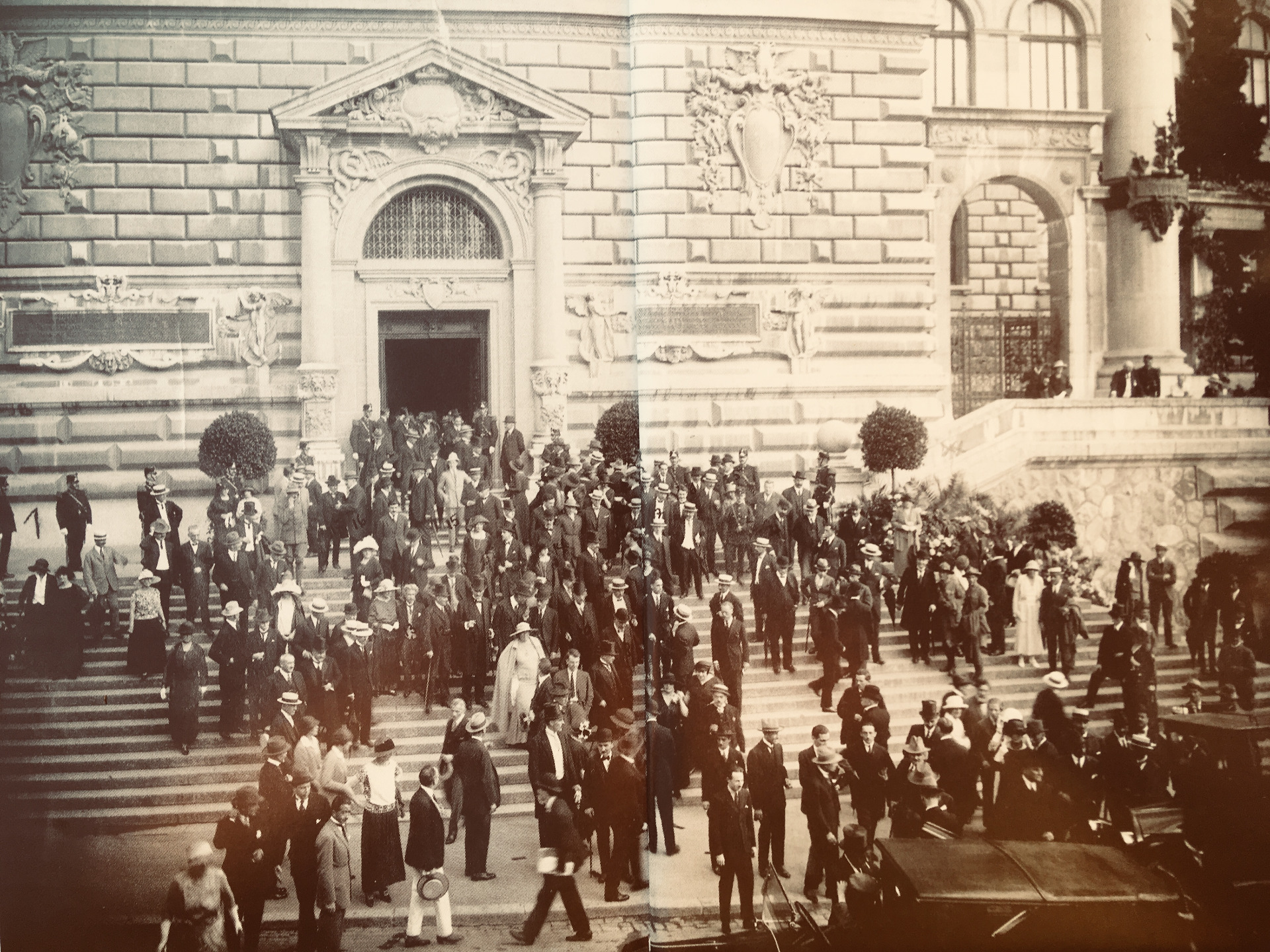 Le traité de Lausanne (1923) par Félix Lausanne à l'époque